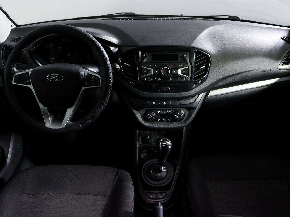 Купить Lada (ВАЗ) Vesta с пробегом. Фото: #9