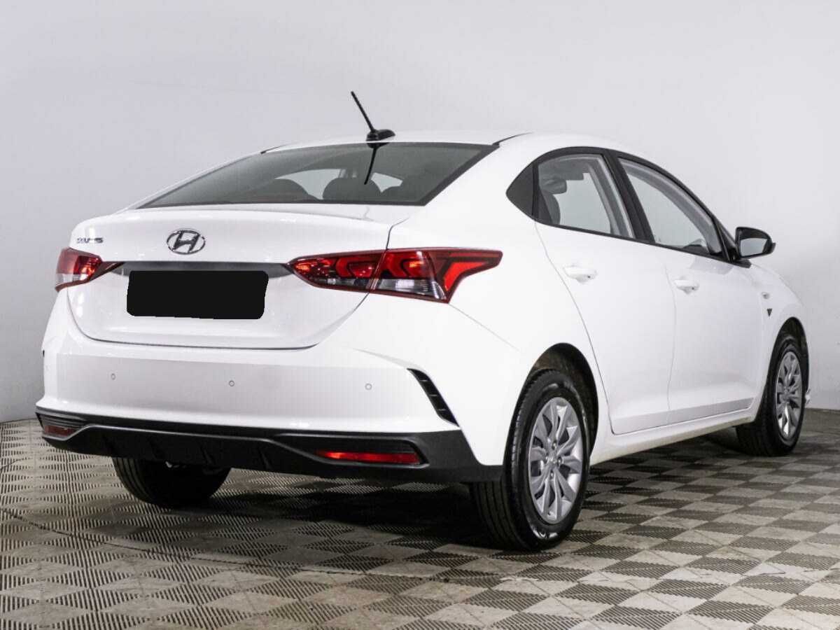 Купить Hyundai Solaris с пробегом. Фото: #4