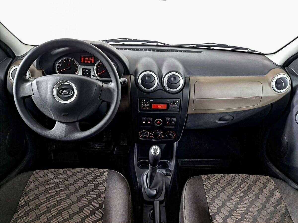 Купить Lada (ВАЗ) Largus с пробегом. Фото: #11