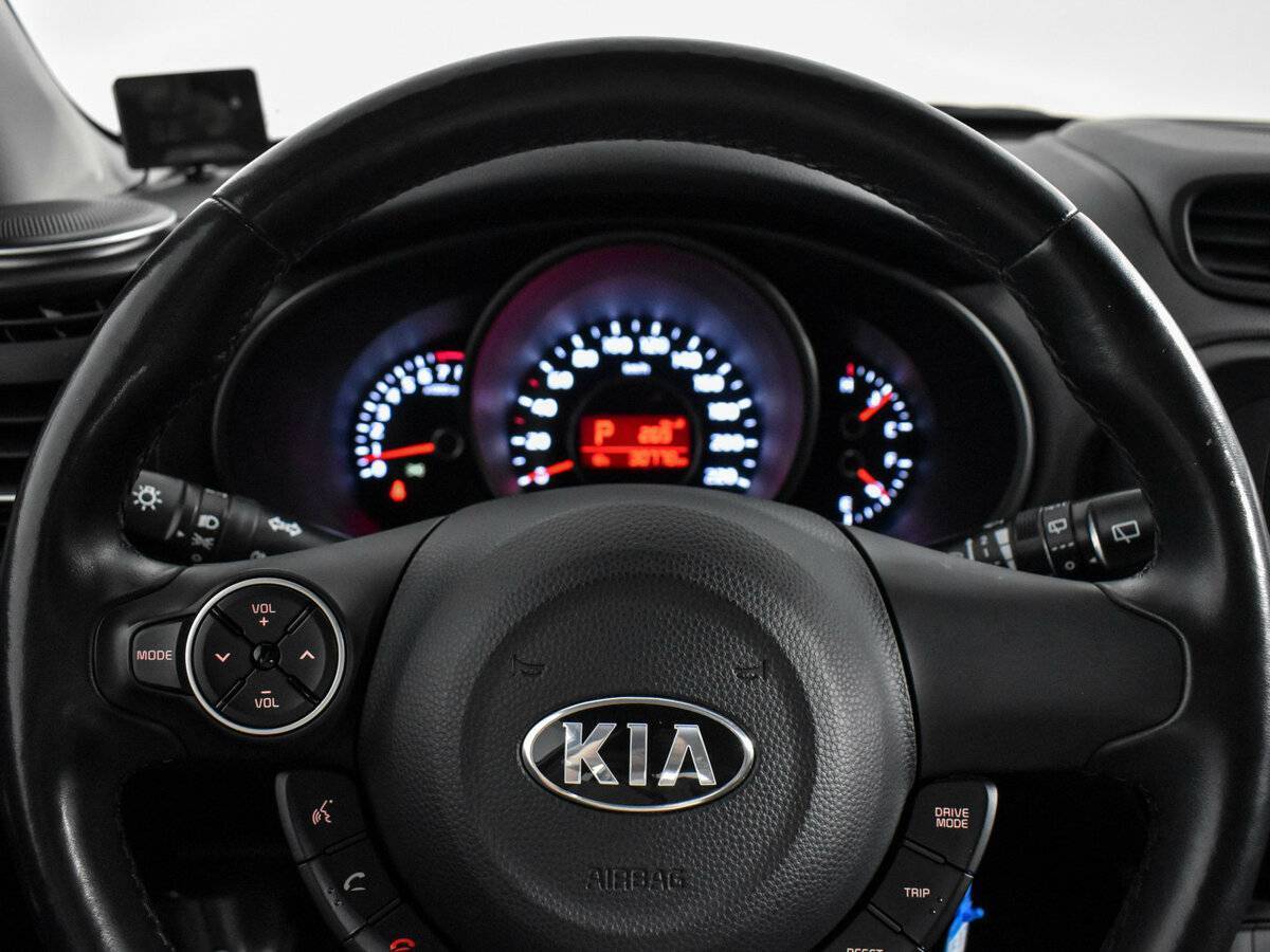 Купить Kia Soul с пробегом. Фото: #17