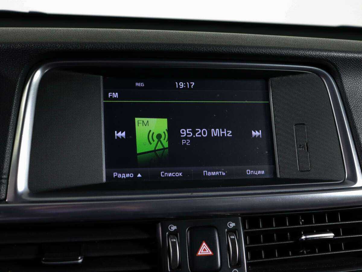 Купить Kia Optima с пробегом. Фото: #21