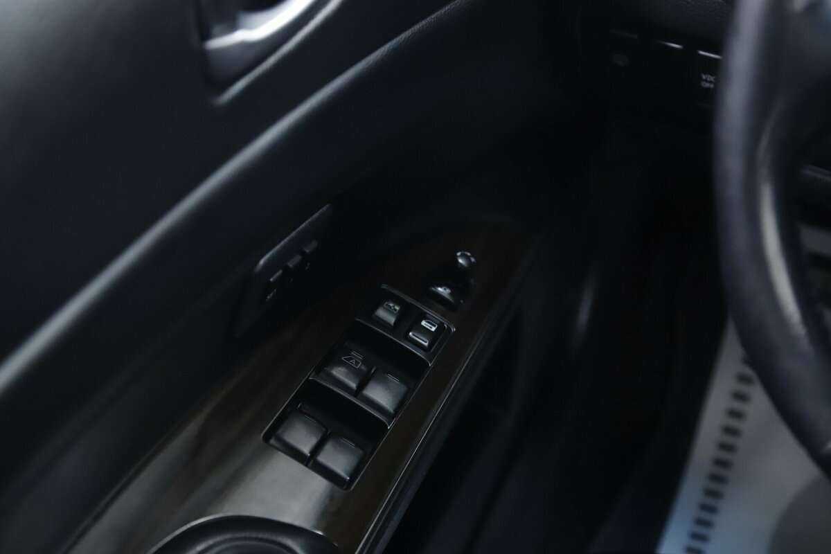 Купить Nissan Teana с пробегом. Фото: #11