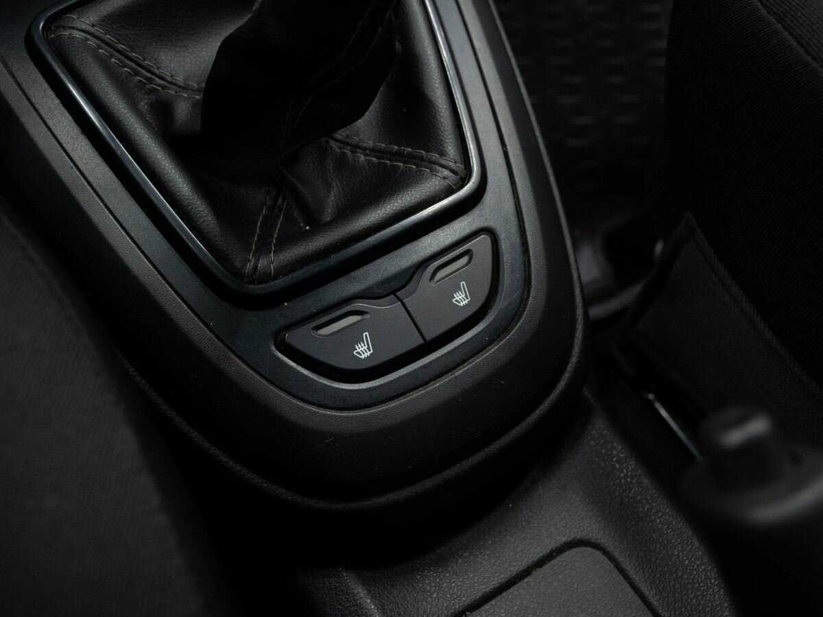 Купить Lada (ВАЗ) Vesta с пробегом. Фото: #17