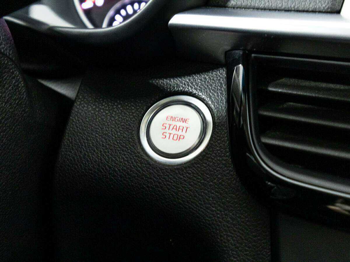 Купить Kia Optima с пробегом. Фото: #18