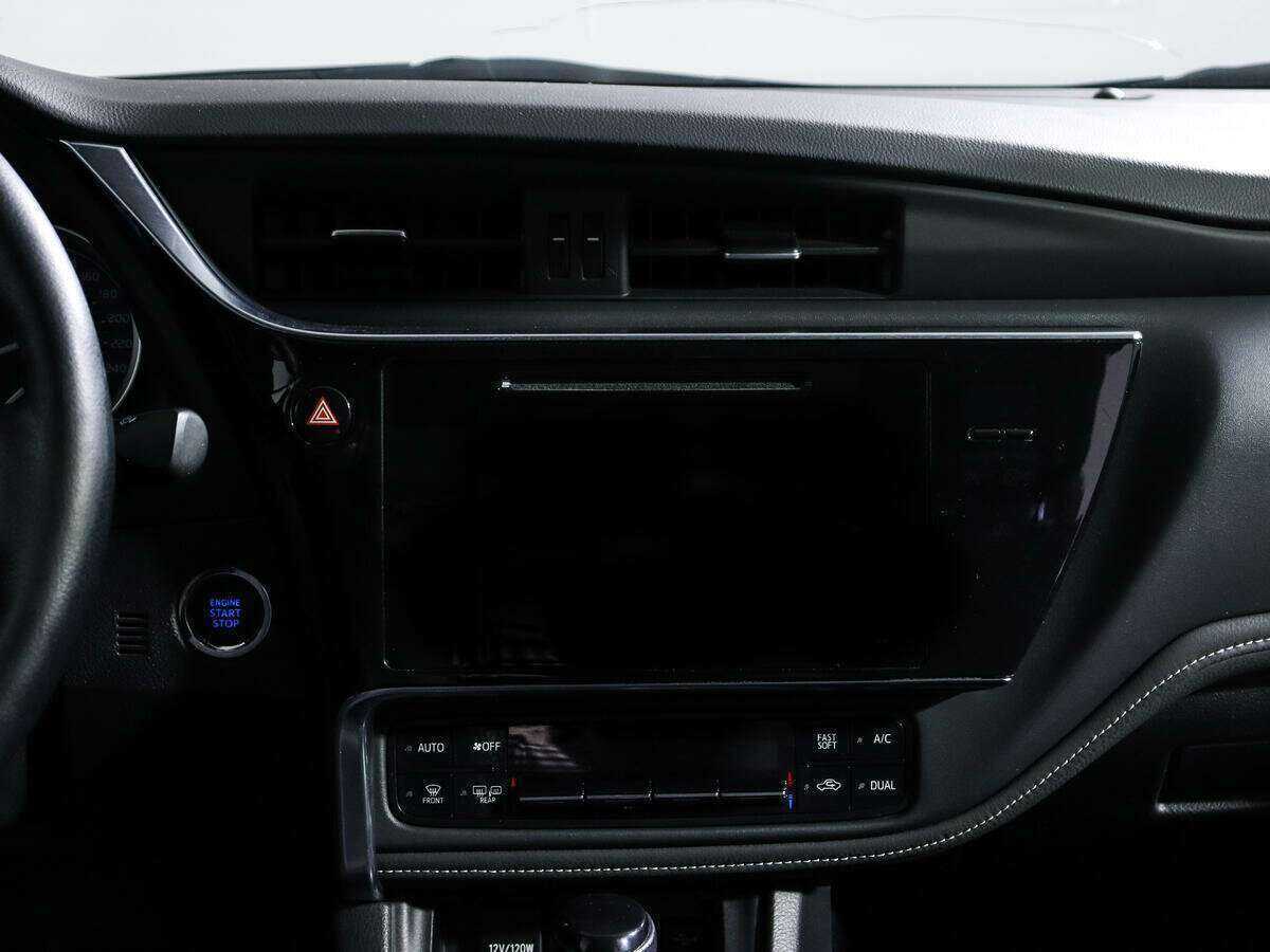 Купить Toyota Corolla с пробегом. Фото: #9