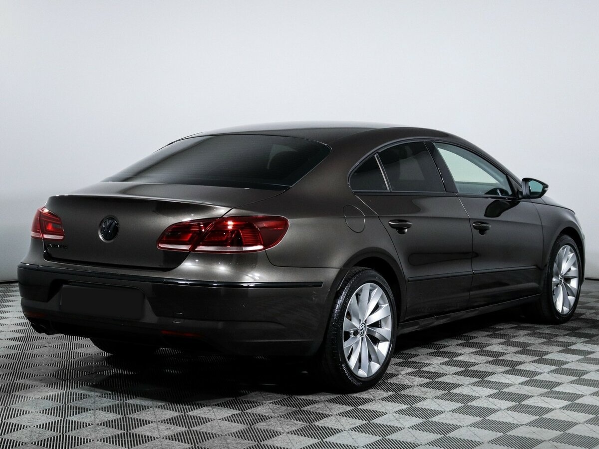 Купить Volkswagen Passat CC с пробегом. Фото: #3