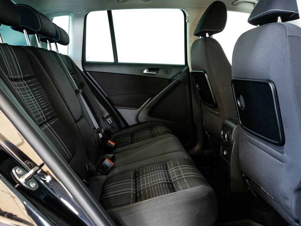Купить Volkswagen Tiguan с пробегом. Фото: #13