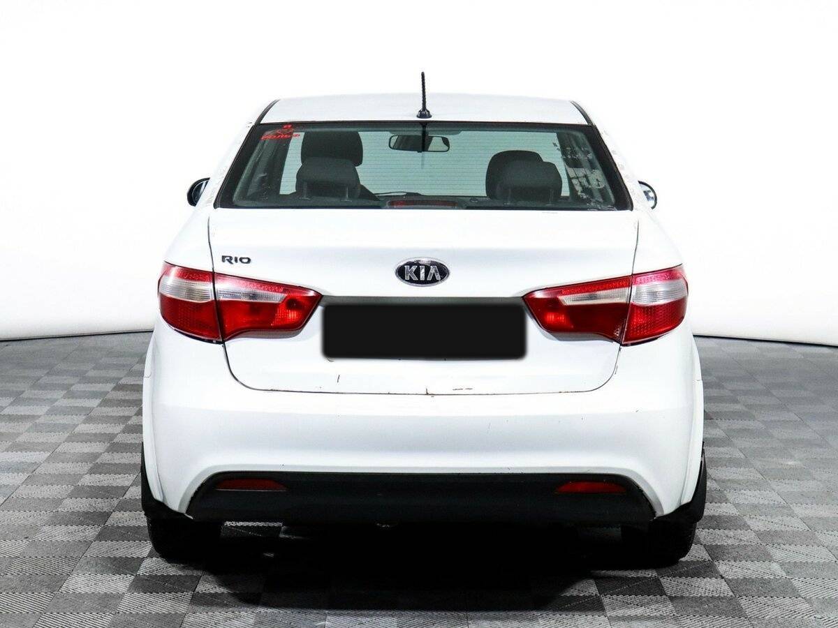 Купить Kia Rio с пробегом. Фото: #4