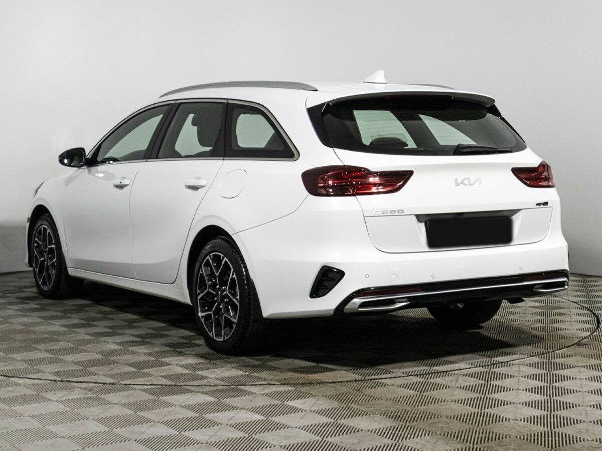 Купить Kia Ceed с пробегом. Фото: #6