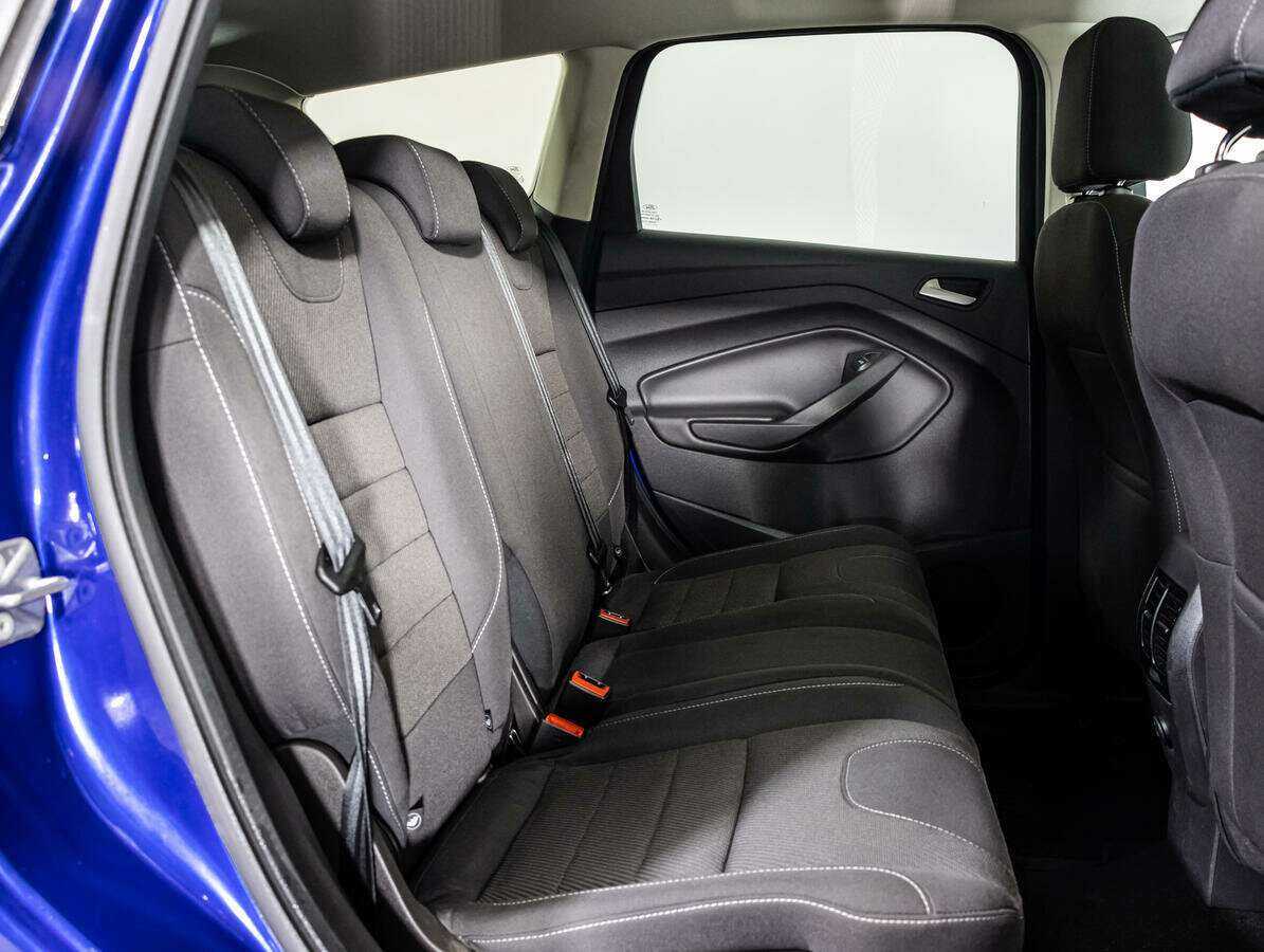 Купить Ford Kuga с пробегом. Фото: #13