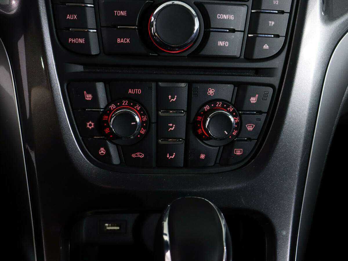 Купить Opel Astra с пробегом. Фото: #17