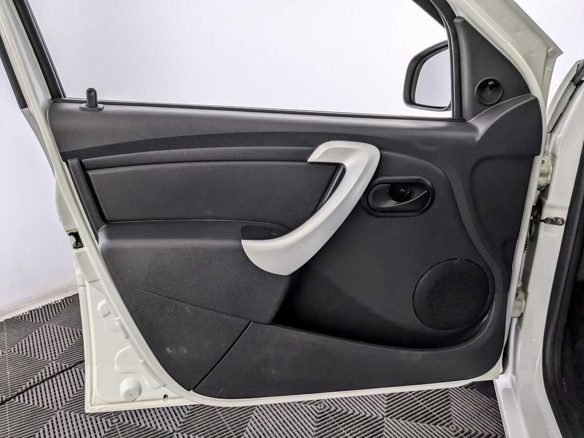 Купить Lada (ВАЗ) Largus с пробегом. Фото: #14