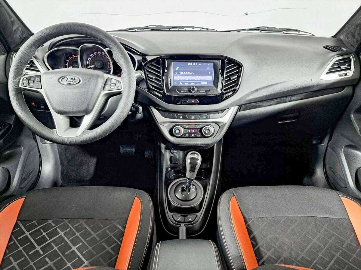 Купить Lada (ВАЗ) Vesta с пробегом. Фото: #11