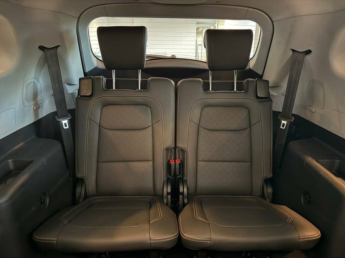 Купить Chery Tiggo 8 с пробегом. Фото: #16