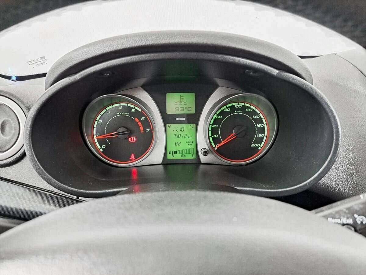 Купить Lada (ВАЗ) Kalina с пробегом. Фото: #12