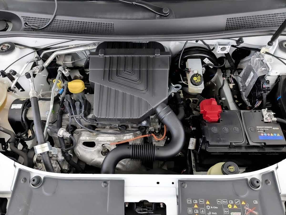 Купить Renault Sandero с пробегом. Фото: #8