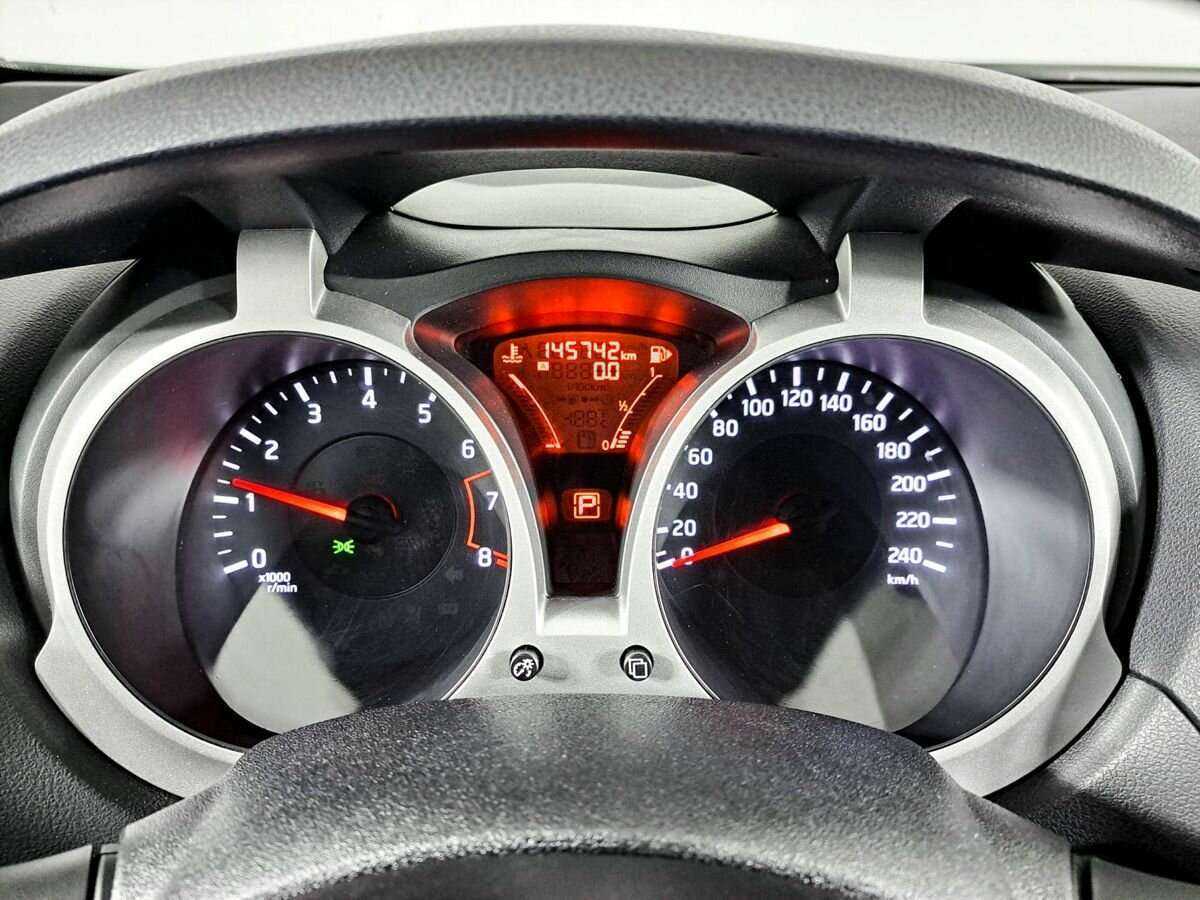 Купить Nissan Juke с пробегом. Фото: #10