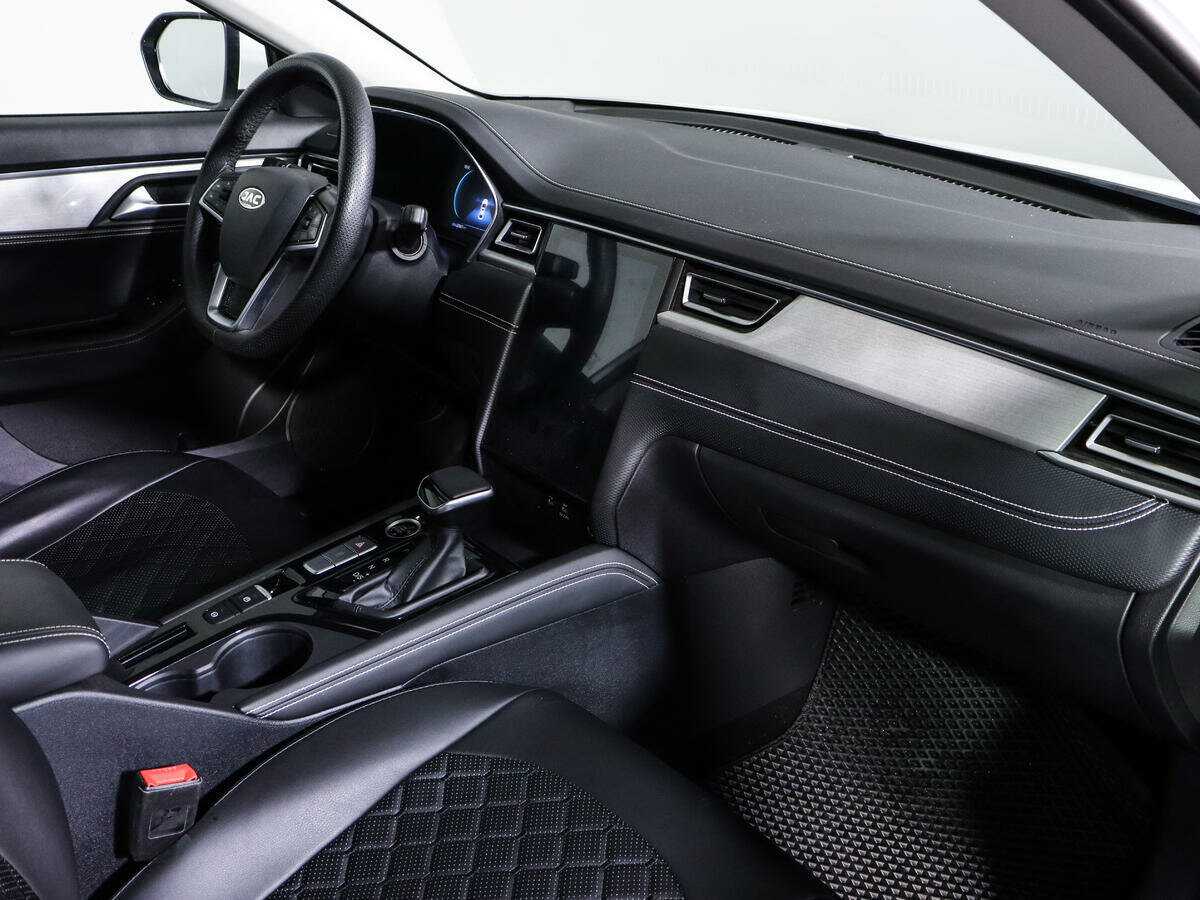 Купить JAC J7 с пробегом. Фото: #8