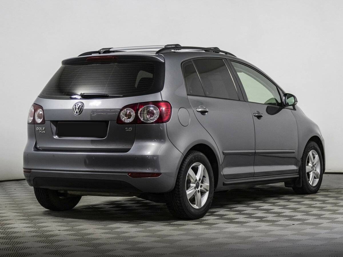 Купить Volkswagen Golf Plus с пробегом. Фото: #3