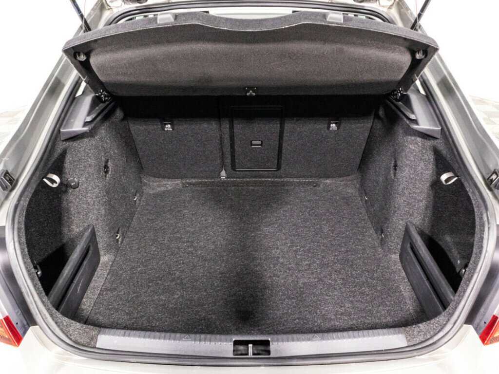 Купить Skoda Octavia с пробегом. Фото: #14