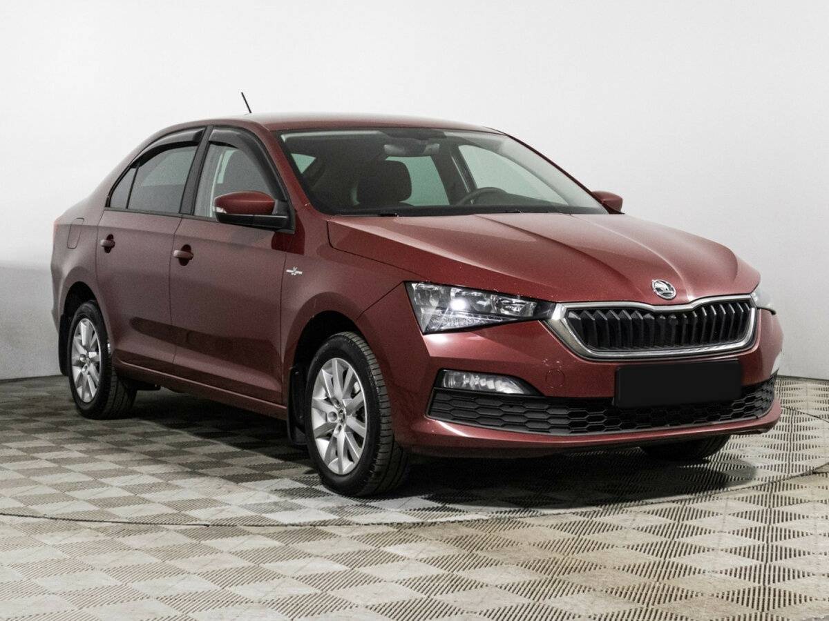 Купить Skoda Rapid с пробегом. Фото: #2
