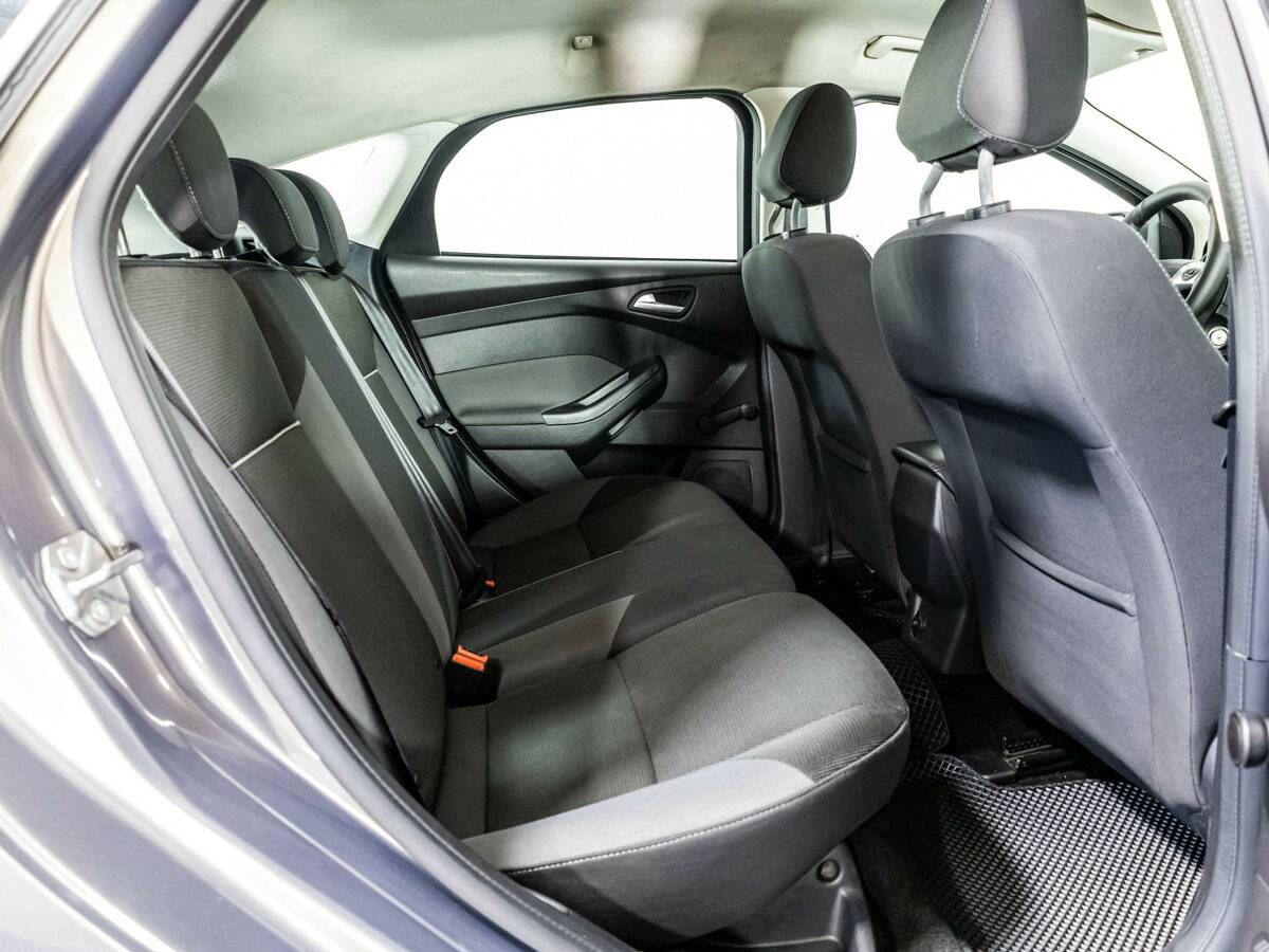 Купить Ford Focus с пробегом. Фото: #13
