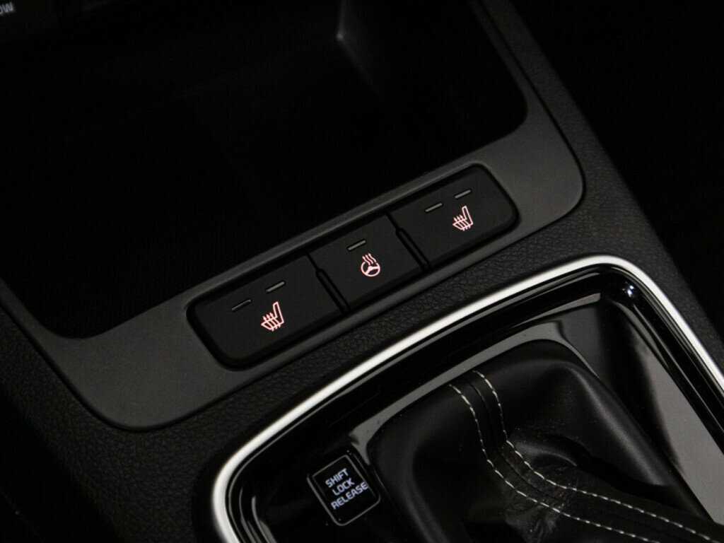 Купить Kia Rio с пробегом. Фото: #21