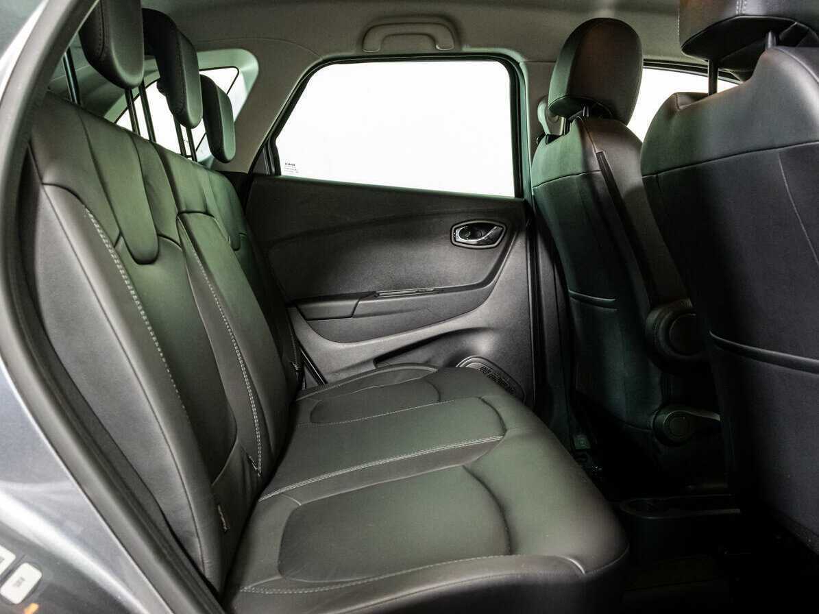 Купить Renault Kaptur с пробегом. Фото: #12