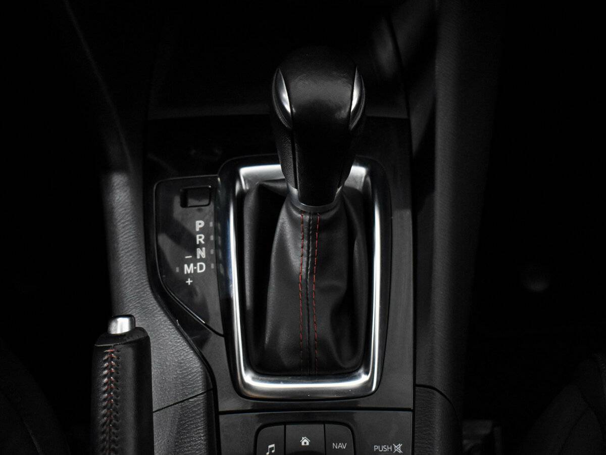 Купить Mazda 3 с пробегом. Фото: #9