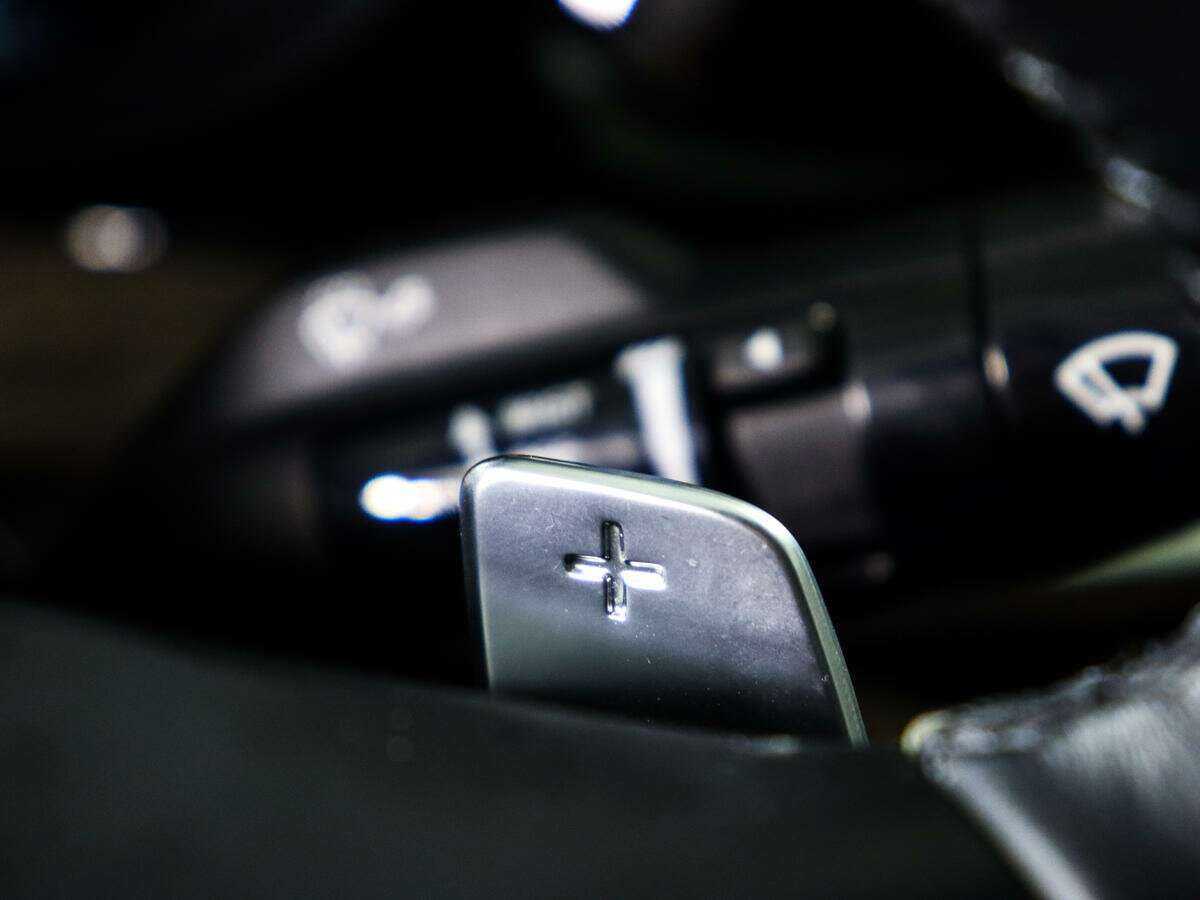 Купить Kia K5 с пробегом. Фото: #17