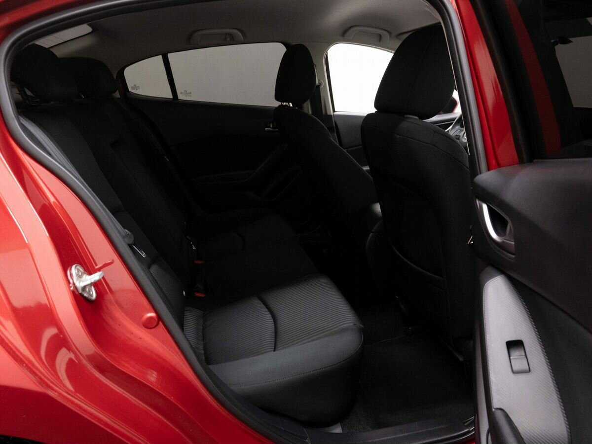 Купить Mazda 3 с пробегом. Фото: #9