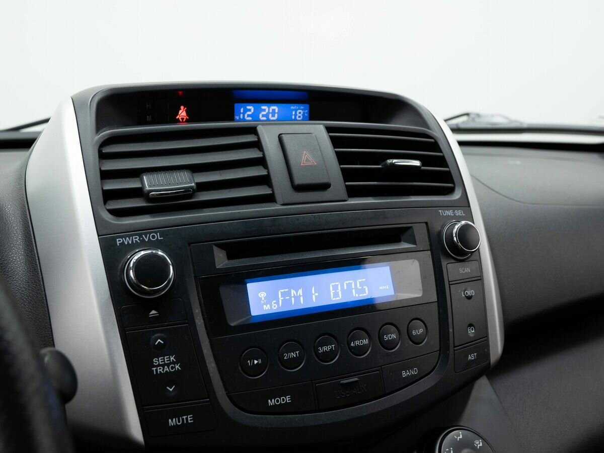 Купить Lifan X60 с пробегом. Фото: #17