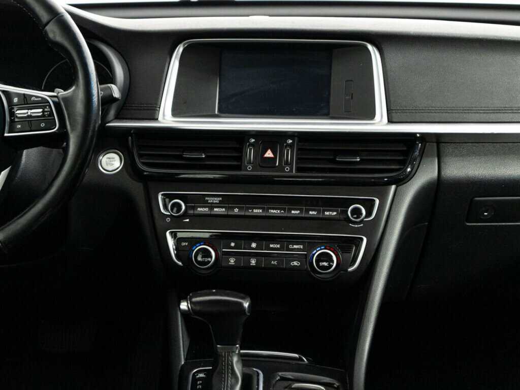 Купить Kia Optima с пробегом. Фото: #13