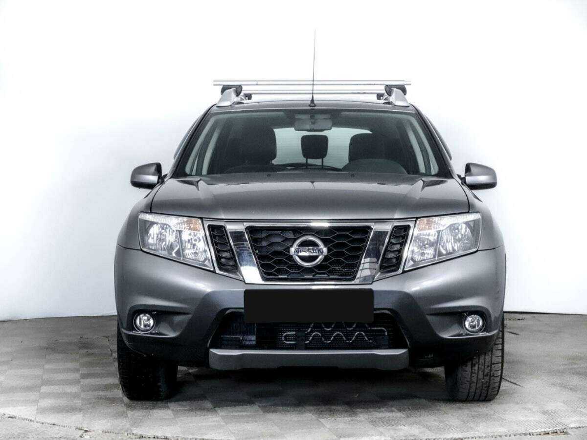 Купить Nissan Terrano с пробегом. Фото: #1