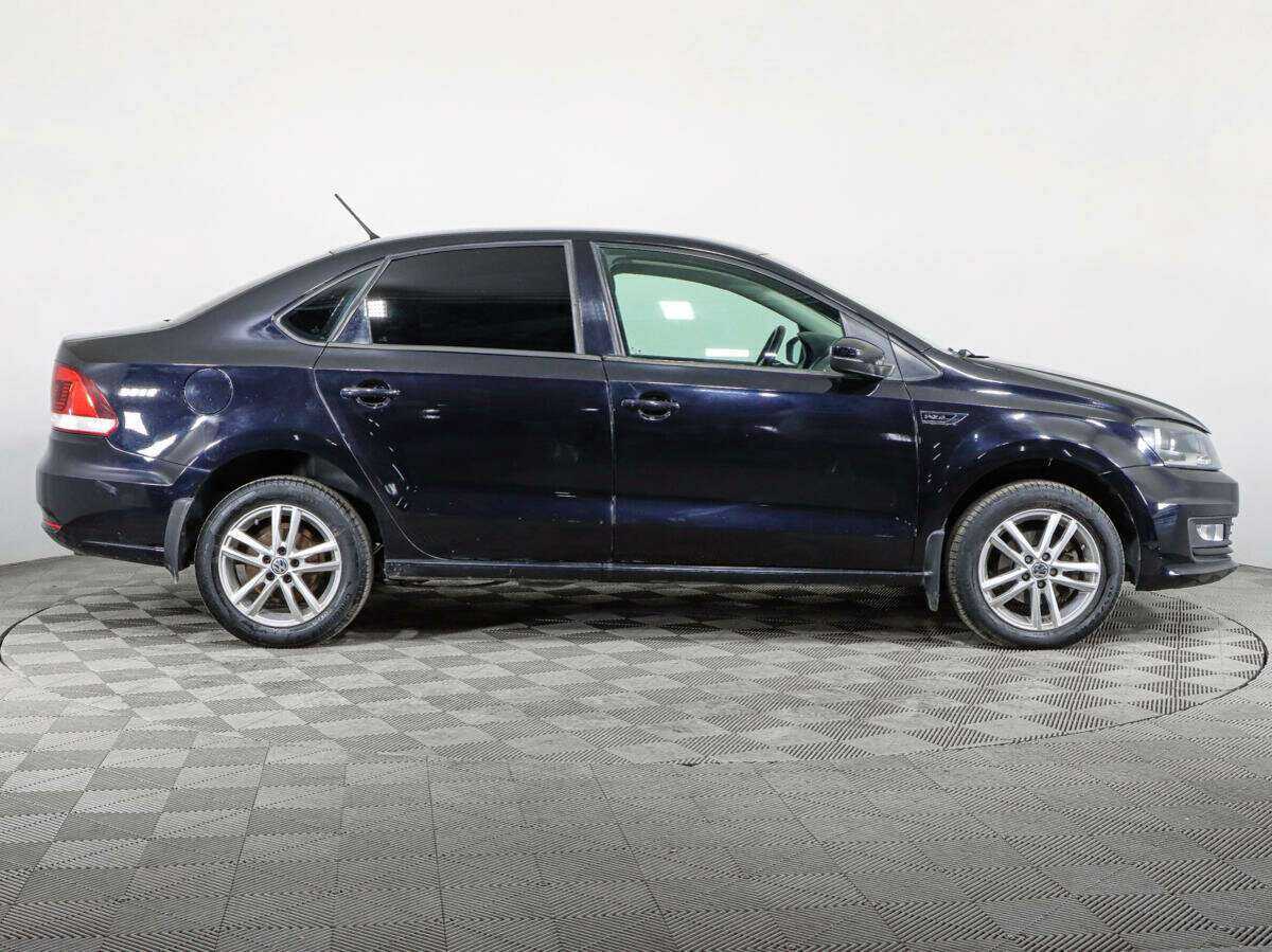 Купить Volkswagen Polo с пробегом. Фото: #3