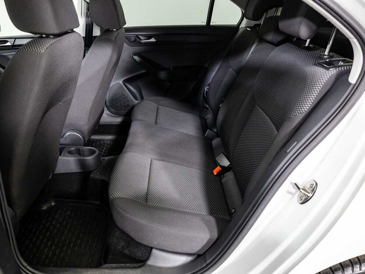 Купить Volkswagen Polo с пробегом. Фото: #7