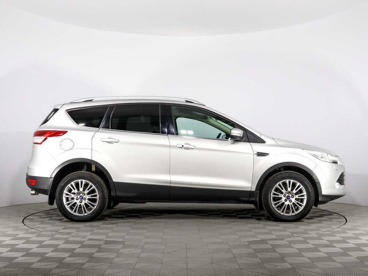 Купить Ford Kuga с пробегом. Фото: #3
