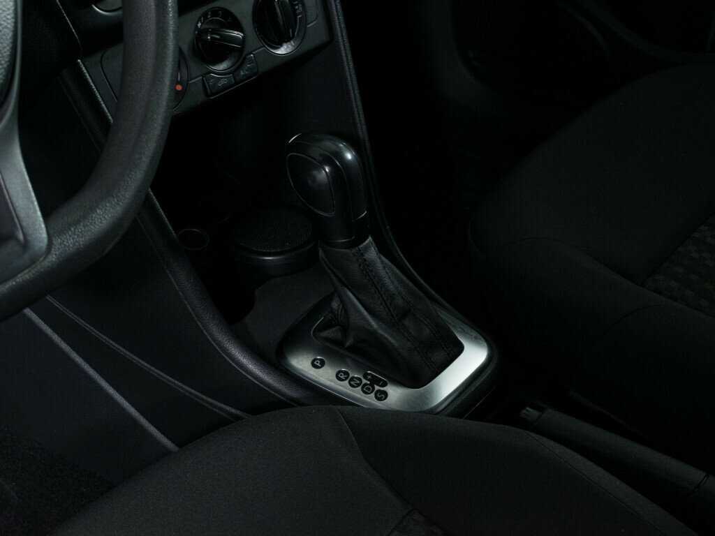 Купить Volkswagen Polo с пробегом. Фото: #12