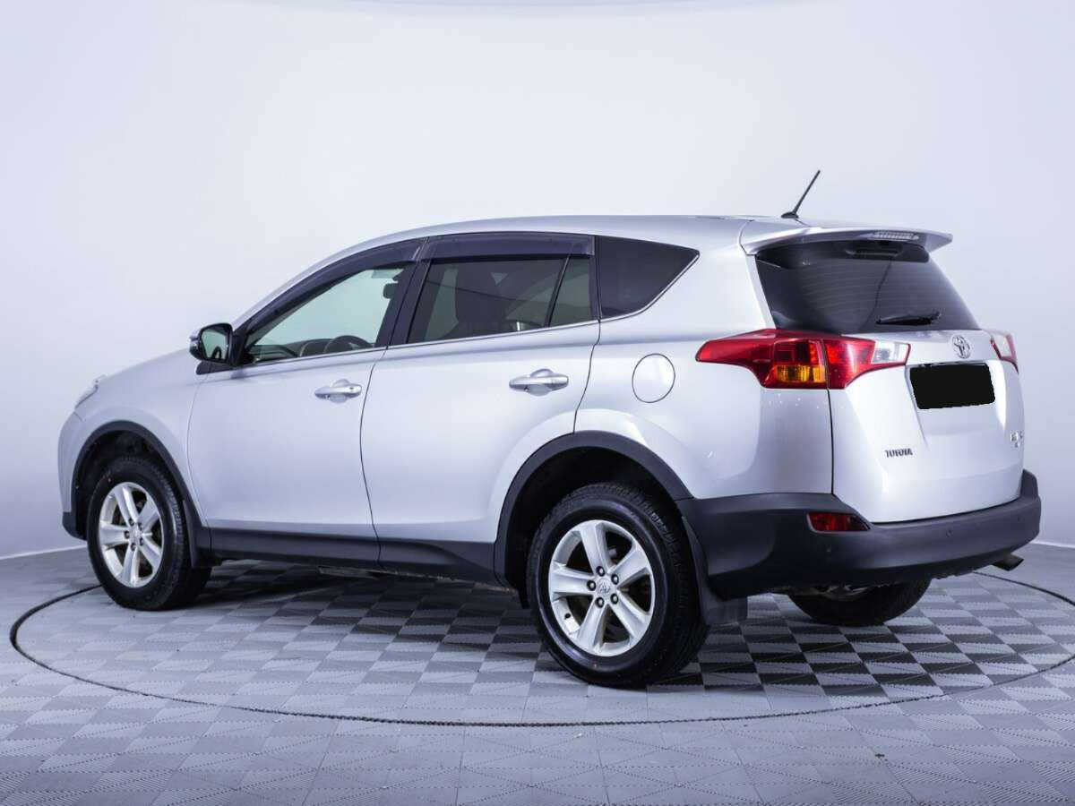 Купить Toyota RAV4 с пробегом. Фото: #6