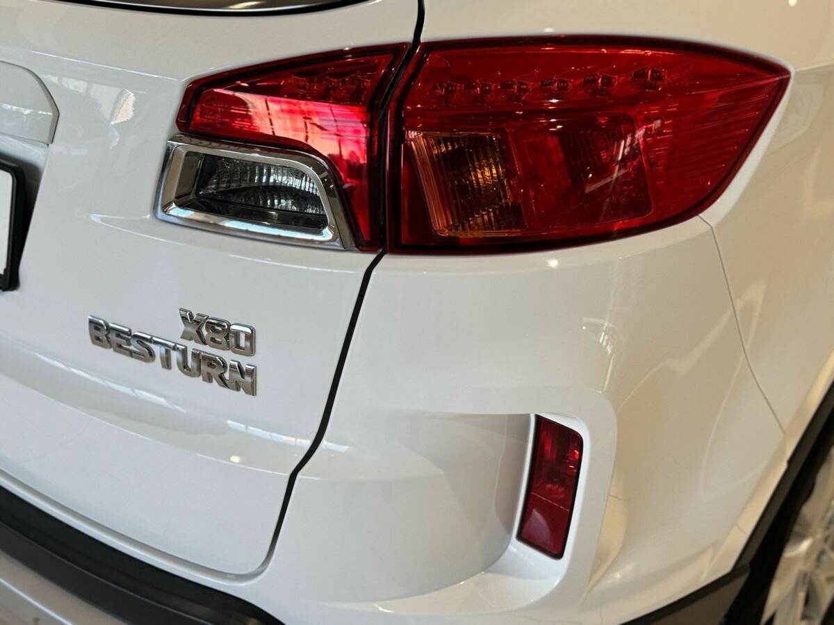 Купить FAW Besturn X80 с пробегом. Фото: #9