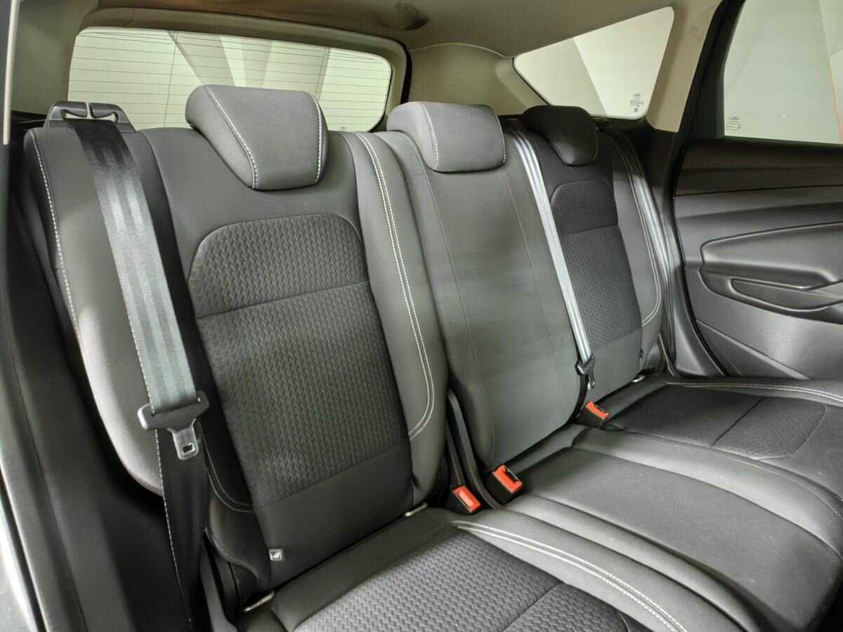 Купить Ford Kuga с пробегом. Фото: #11