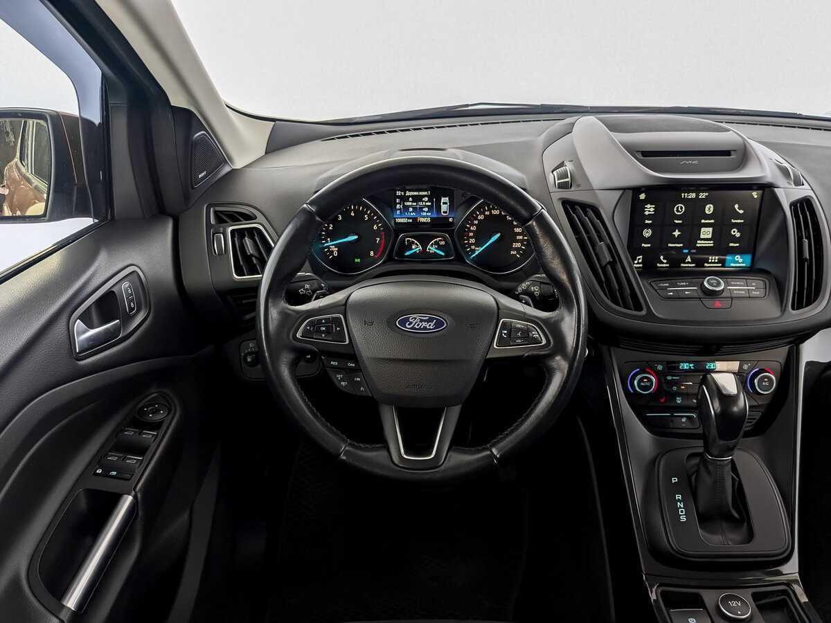 Купить Ford Kuga с пробегом. Фото: #20