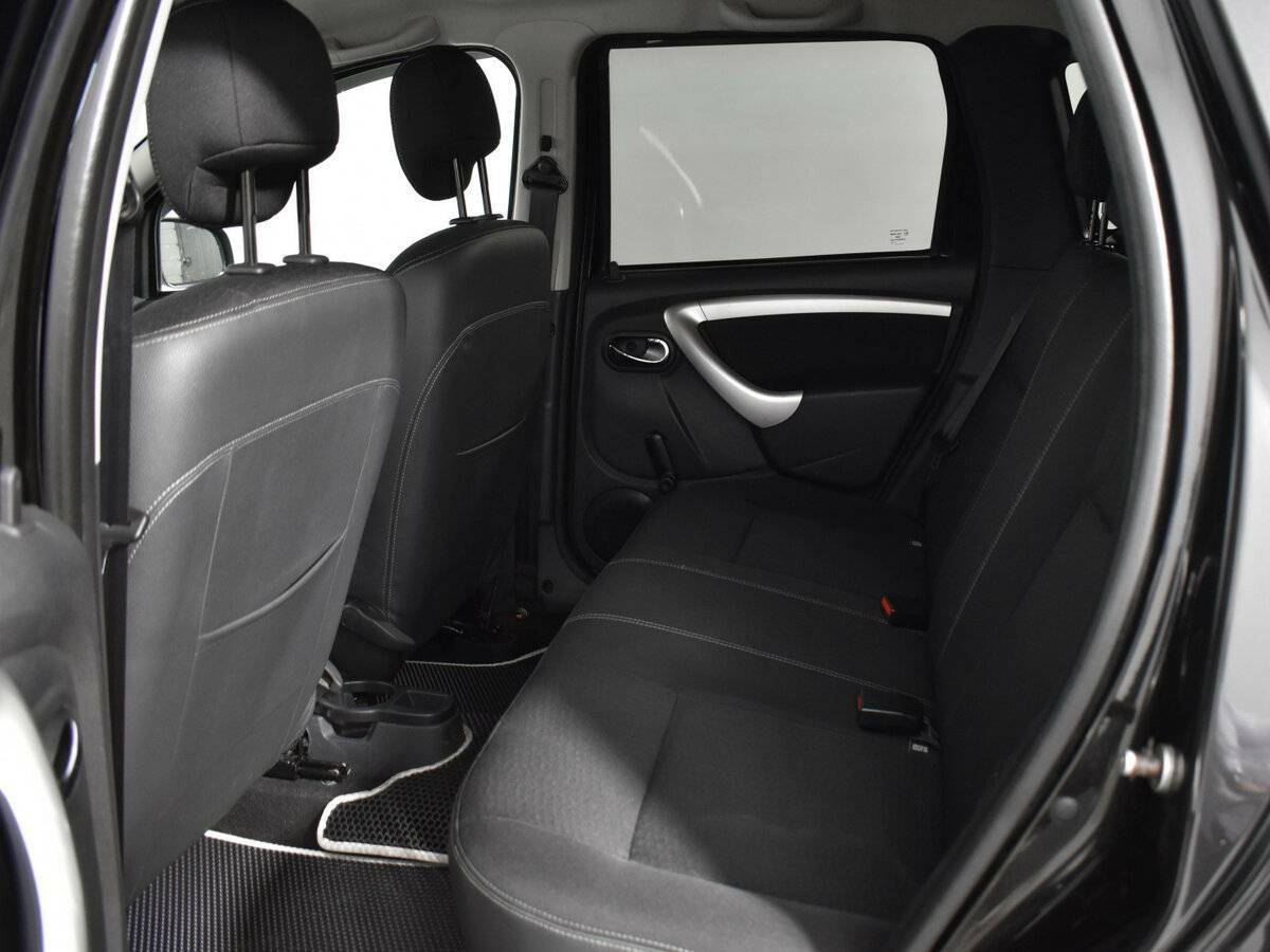 Купить Nissan Terrano с пробегом. Фото: #10