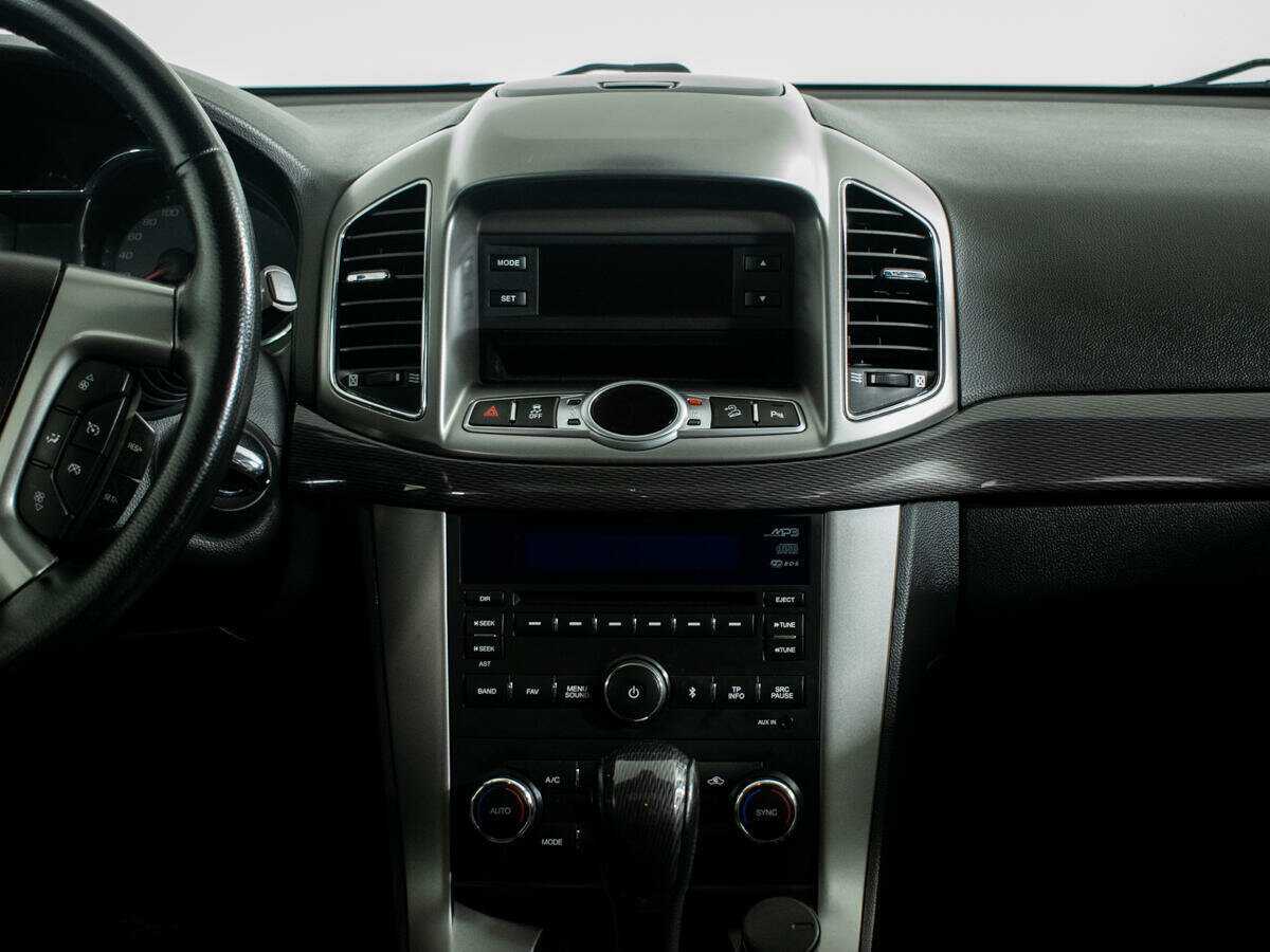 Купить Chevrolet Captiva с пробегом. Фото: #10