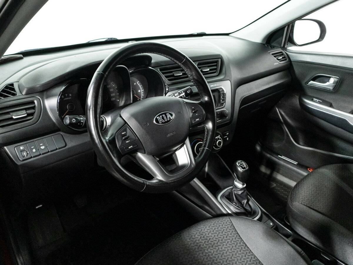 Купить Kia Rio с пробегом. Фото: #10