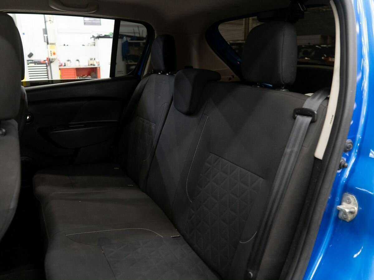 Купить Renault Sandero с пробегом. Фото: #6