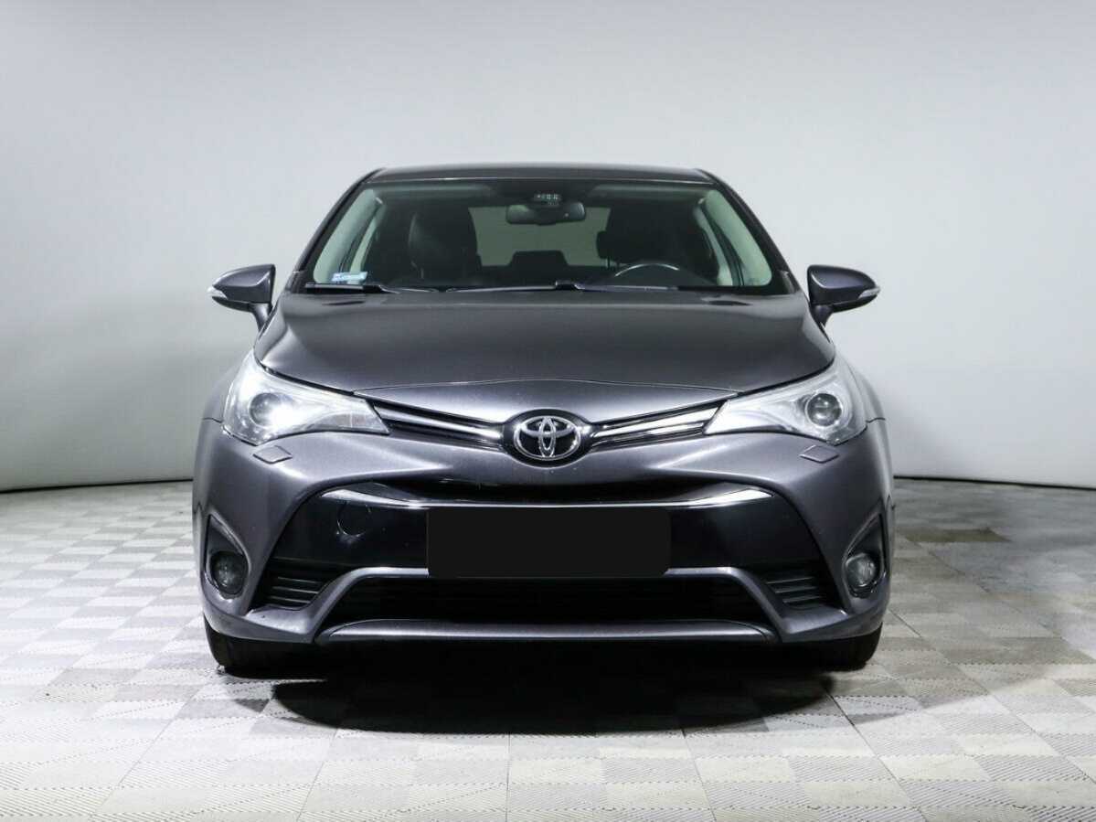 Купить Toyota Avensis с пробегом. Фото: #1