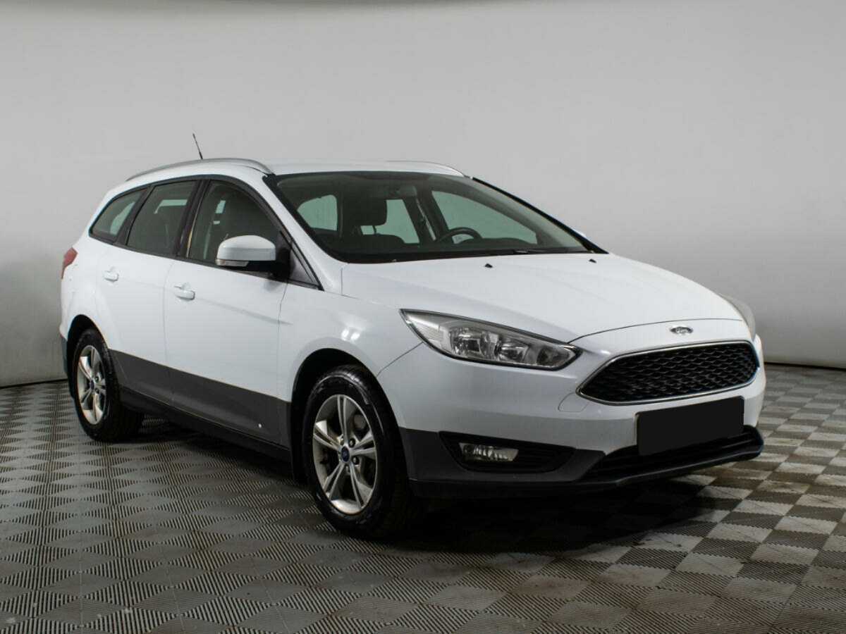 Купить Ford Focus с пробегом. Фото: #2