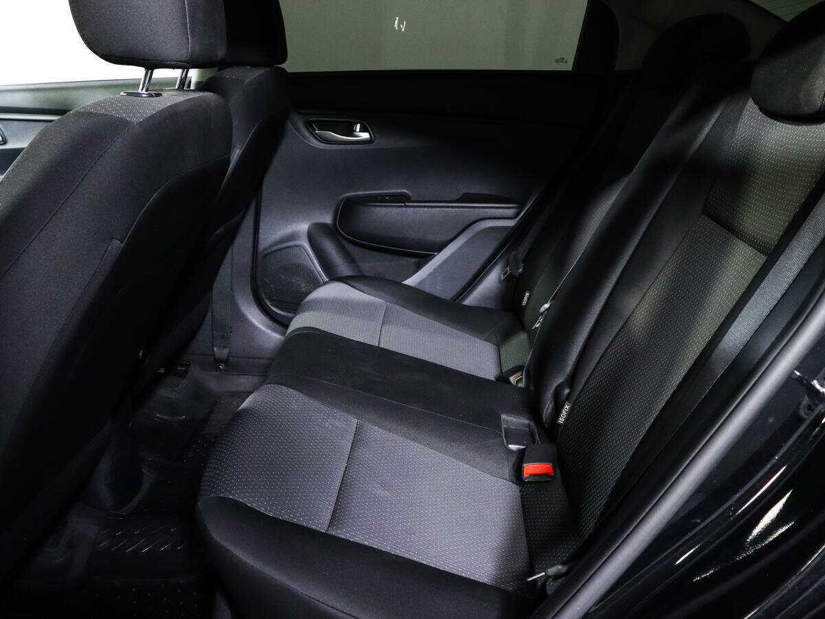 Купить Kia Rio с пробегом. Фото: #8