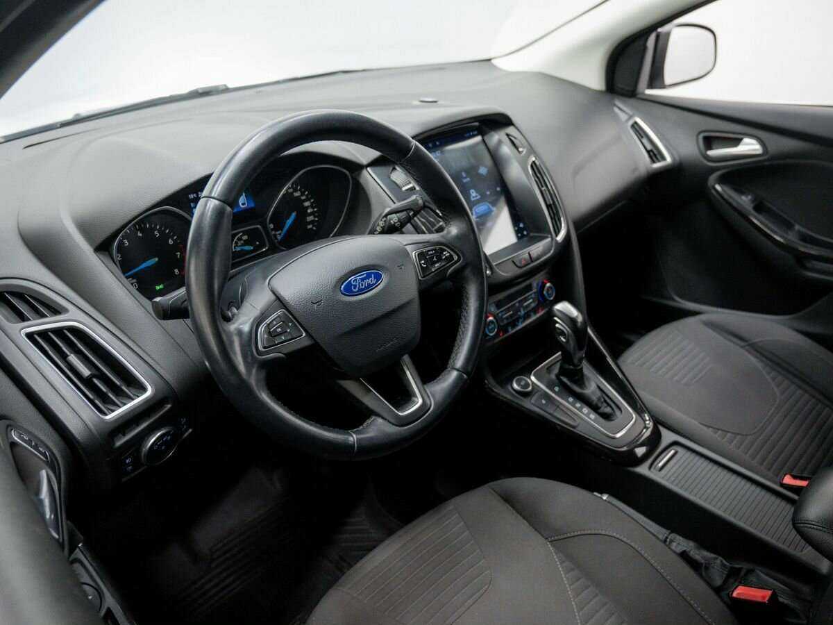 Купить Ford Focus с пробегом. Фото: #14